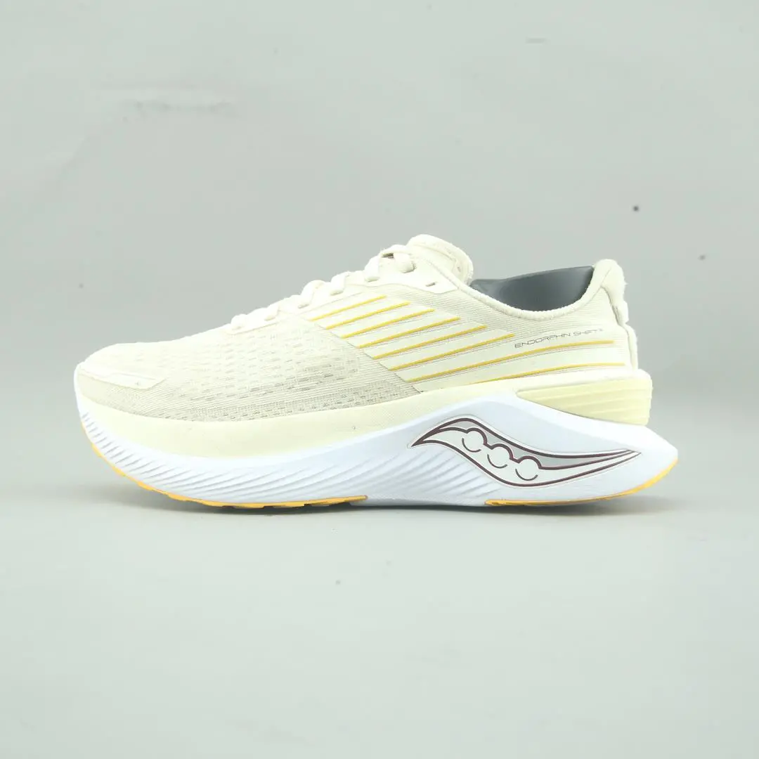 Saucony  Endorphin Shift 3 1