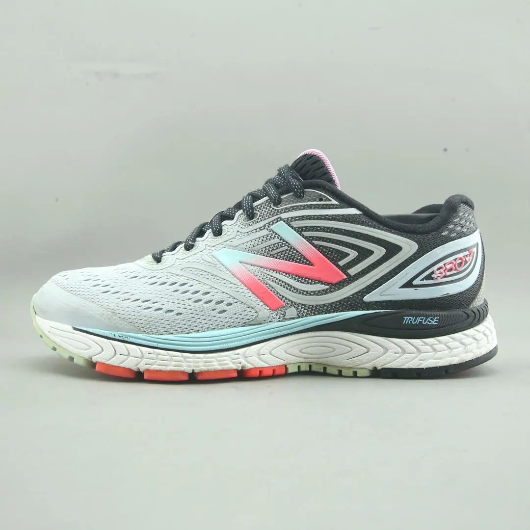 New Balance 880V7 1