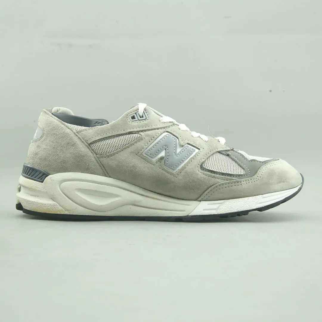 New Balance 990V2 2