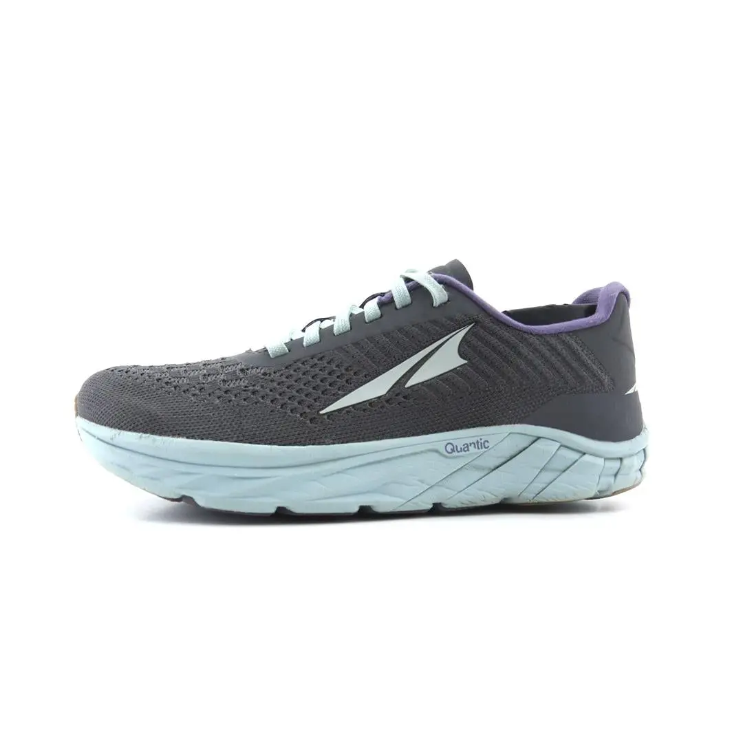 Altra Torin 4.5 Plush Performance 1