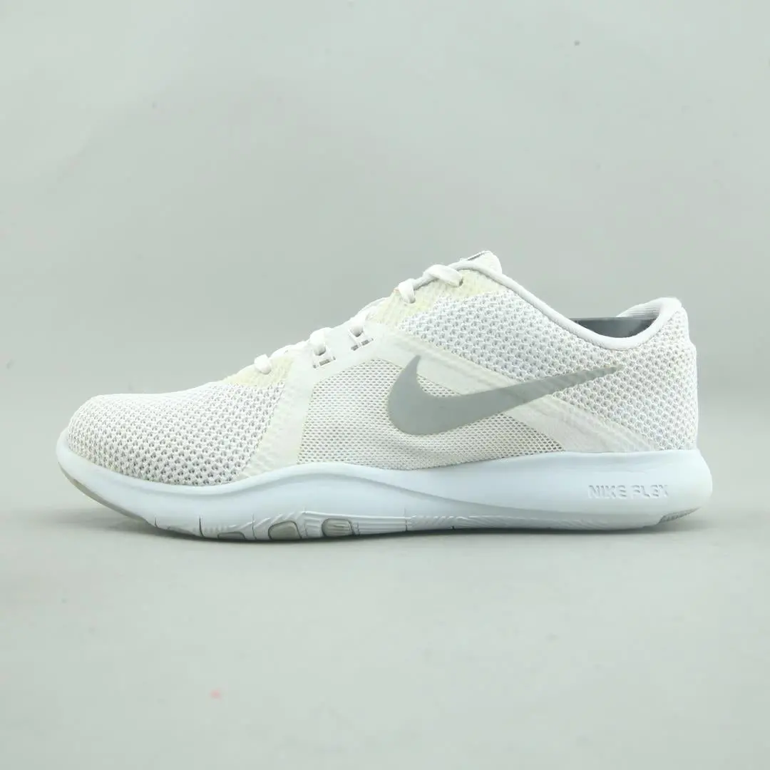 Nike  Flex Trainer 8 1