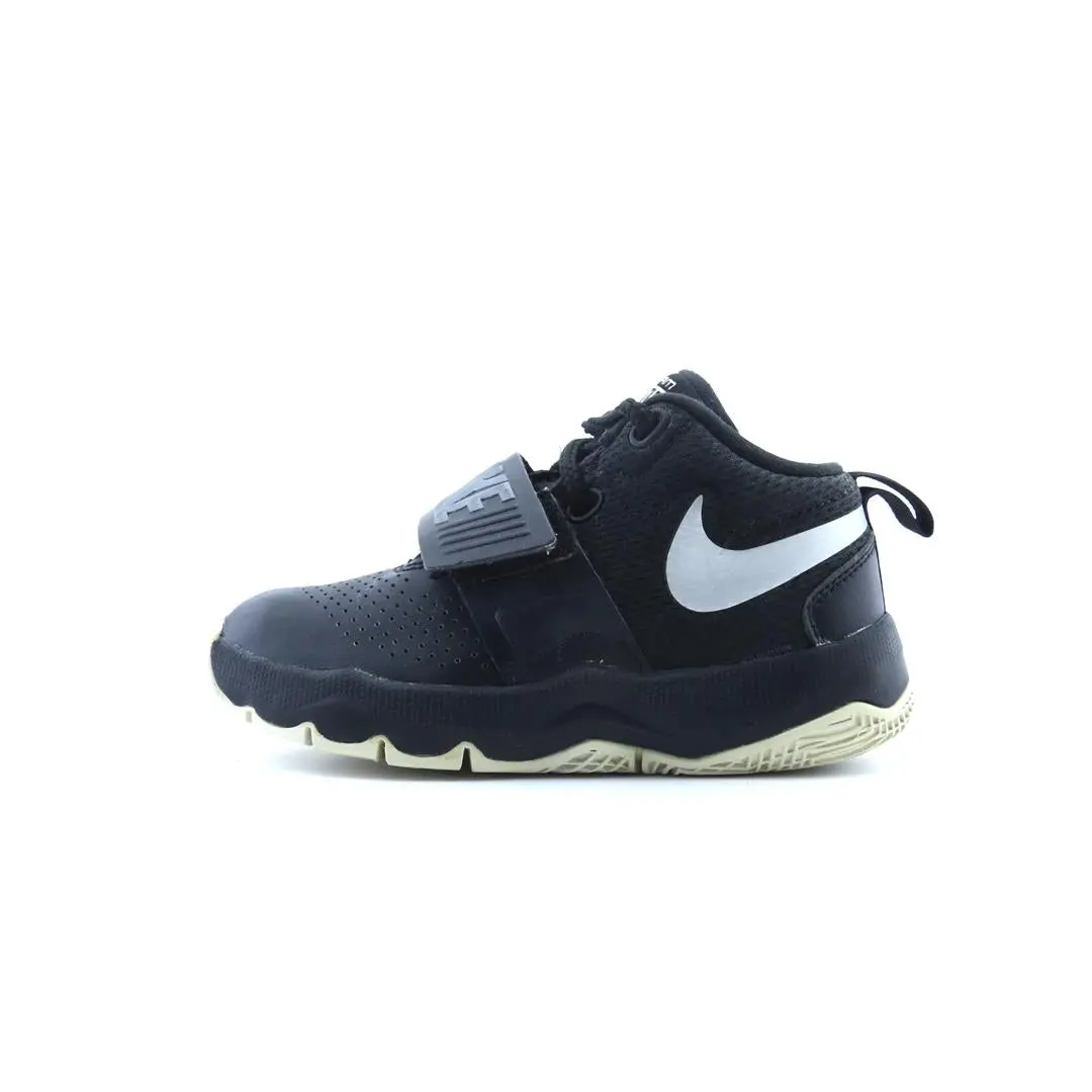 Nike Team Hustle D 8 1