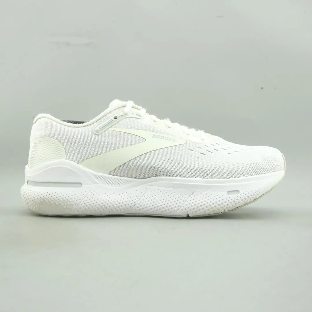Brooks Ghost Max 2