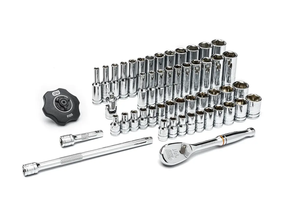 Gearwrench Professional 51-Piece 6-Point Socket & Wrench Set – Full Metric/Sae – 80300 1