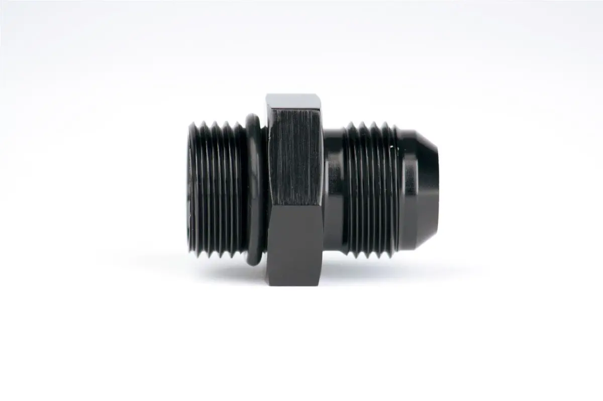 Aeromotive 15608 An O-Ring Seal Adapter Fitting – -6An To -8An 1